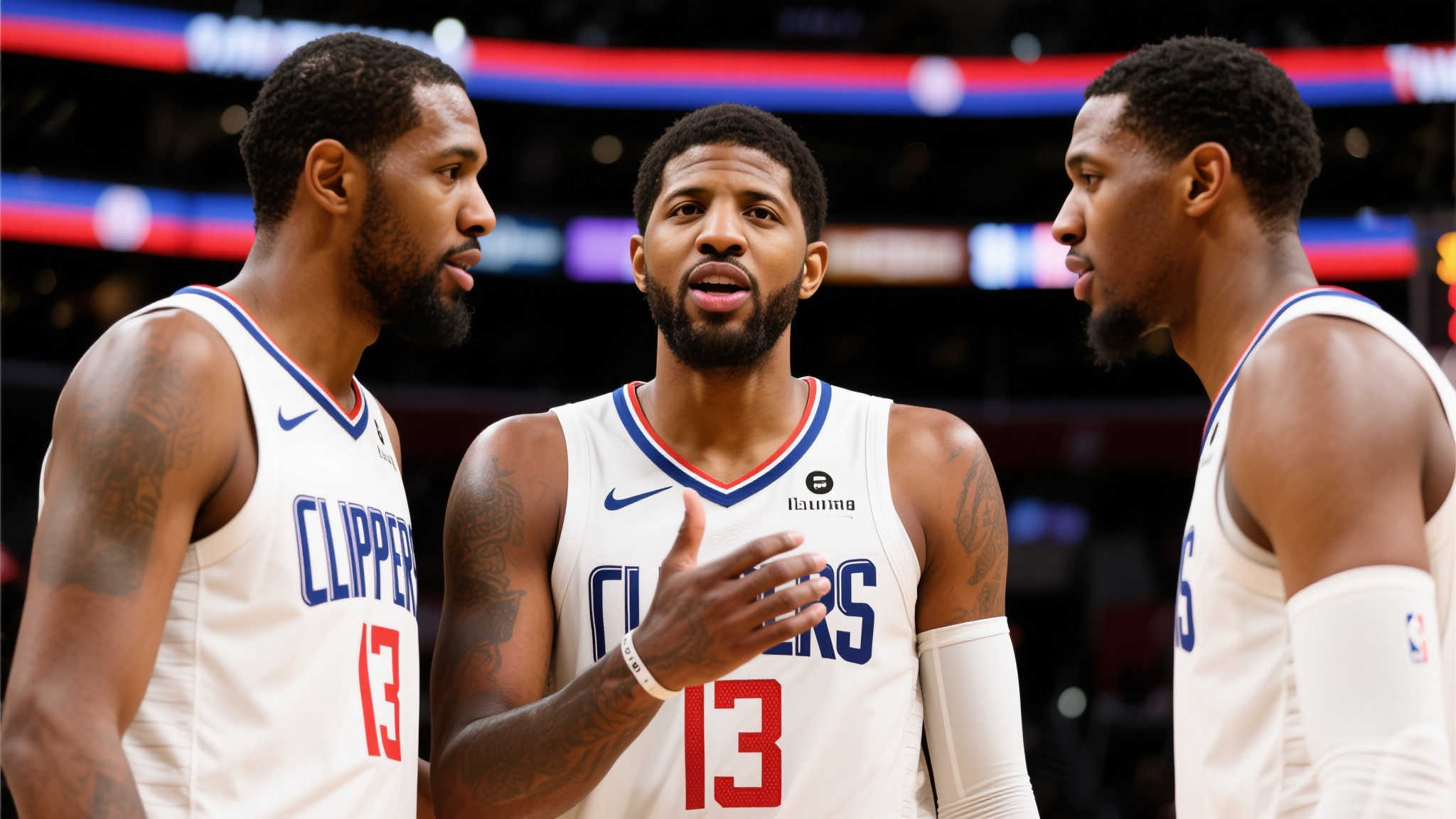 境更加尴尬 境更加尴尬